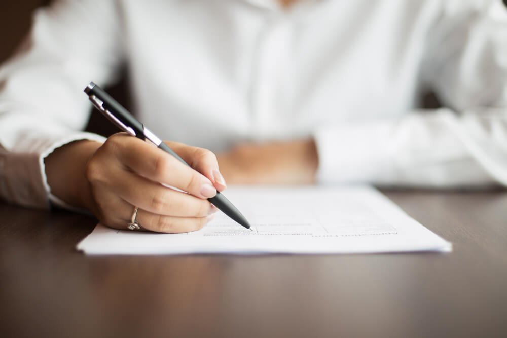 Contratos e operações imobiliárias
